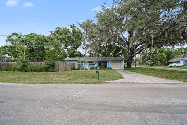 Home photo