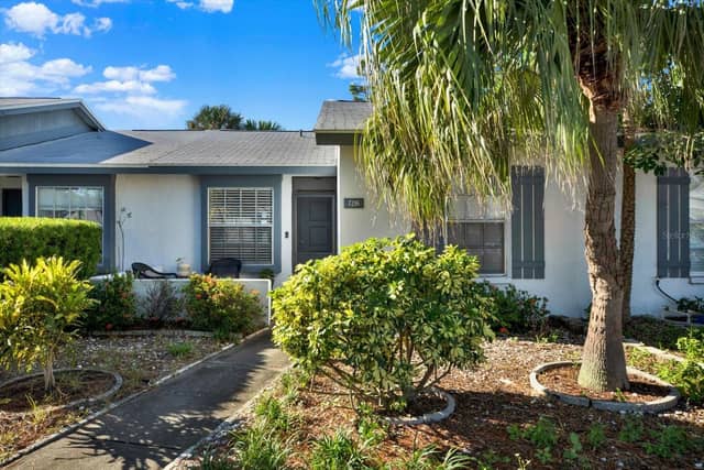 7216 PARKSIDE VILLAS DR photo