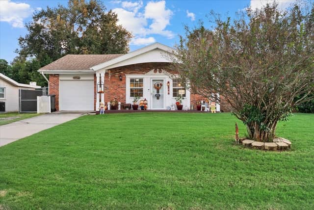 2212 CLARK AVE photo