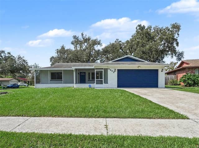 5202 GARNER PL photo