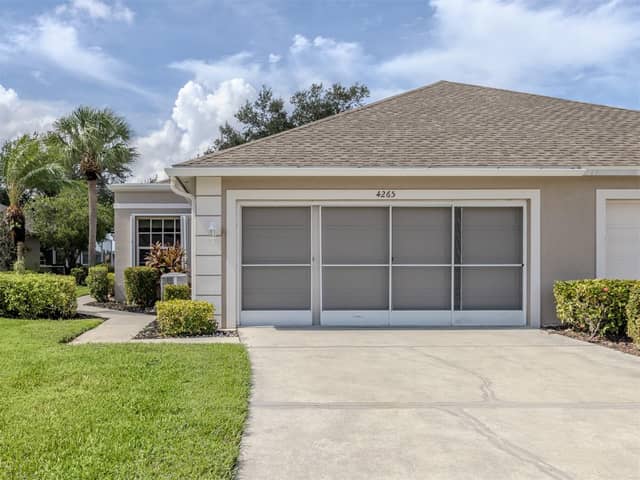 4265 FAIRWAY DR photo