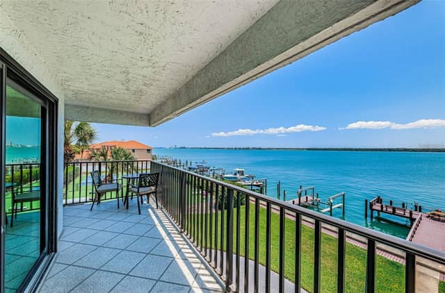 240 SAND KEY ESTATES DR #222 photo