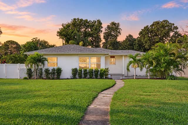 7116 DATE PALM AVE S photo