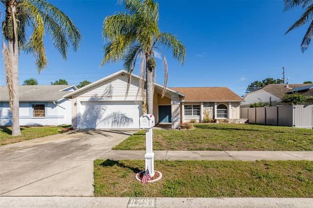 8231 MATTHEW DR photo