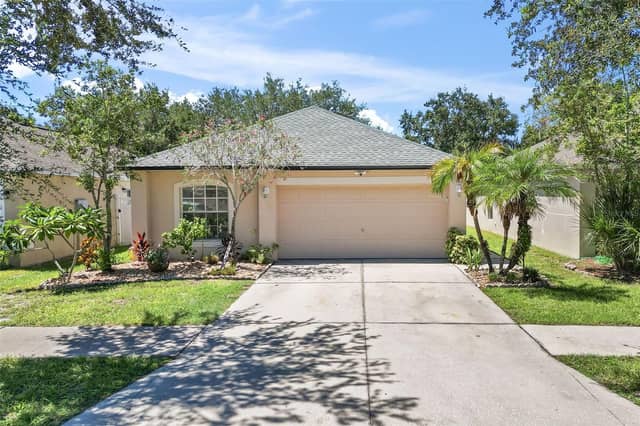 1012 BRENTON LEAF DR photo