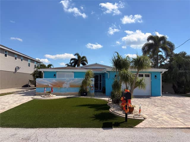13734 SAN JUAN AVE photo