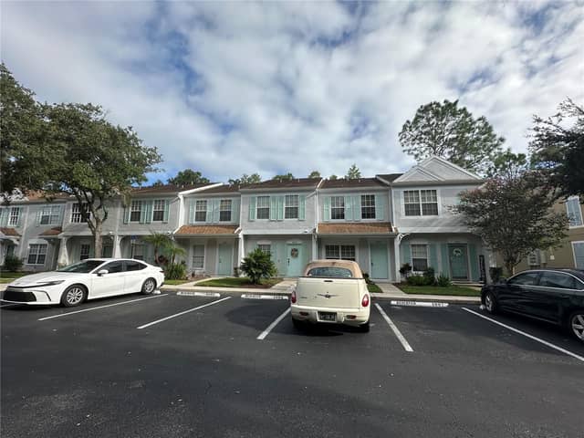 8627 HUNTERS KEY CIR photo