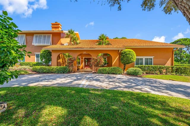 7239 HUNT CLUB LN photo