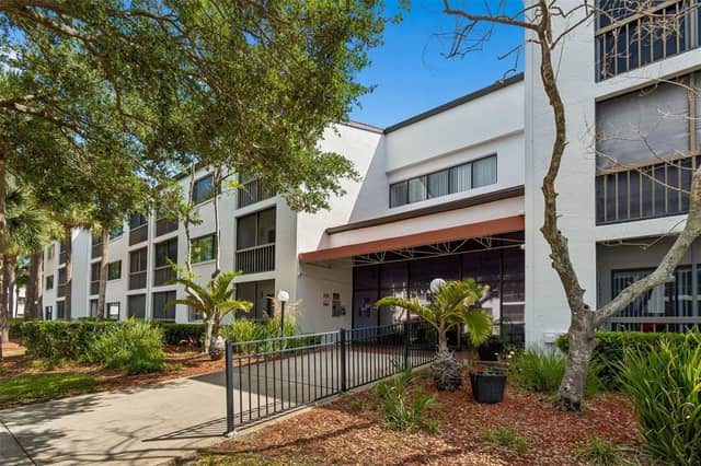 2593 COUNTRYSIDE BLVD #7304 photo