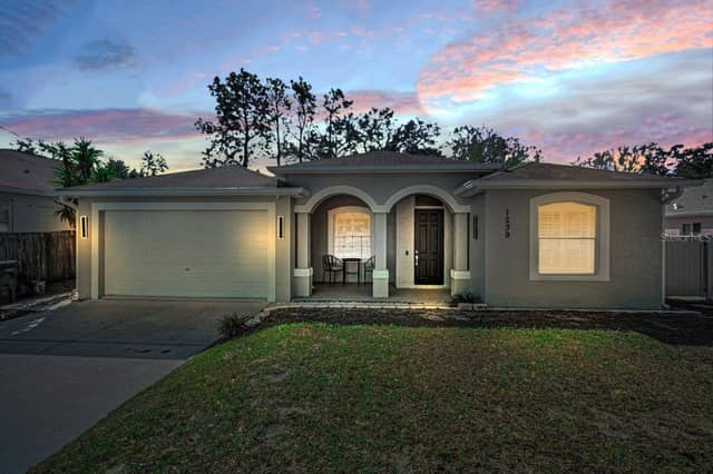 1239 VISTA WAY photo
