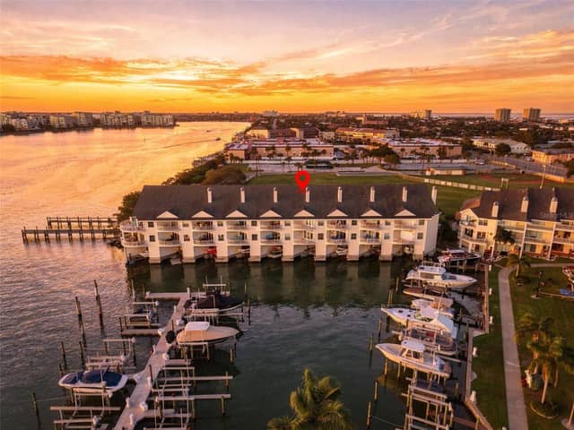 9227 CAPTIVA CIR photo