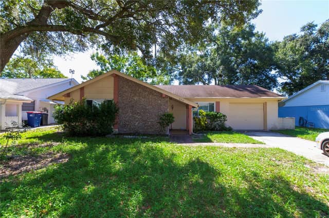 8214 MILL CREEK LN photo