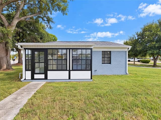 4505 N HABANA AVE photo
