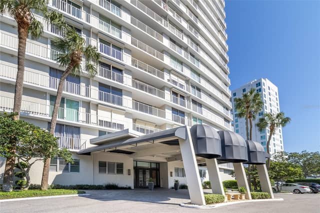2611 BAYSHORE BLVD #205 photo