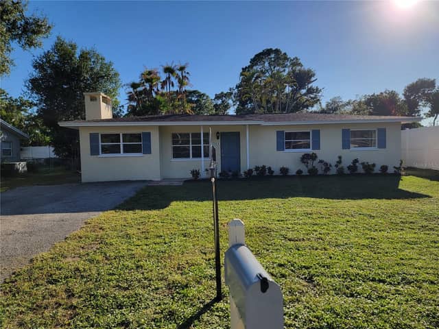 3988 BERKSHIRE DR photo