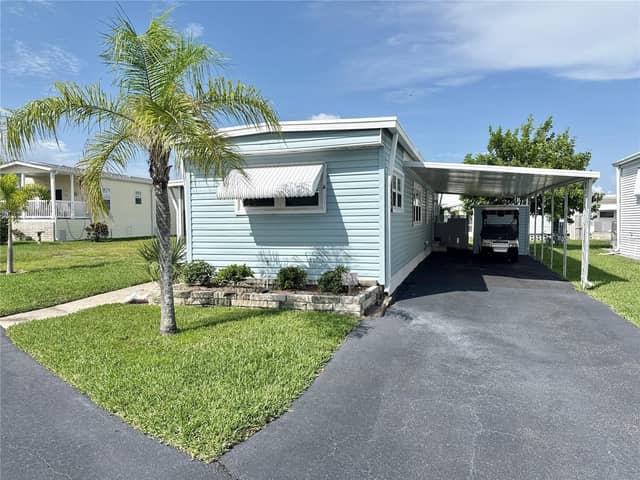 7214 MOUNT FAIRFIELD RD NE #527 photo