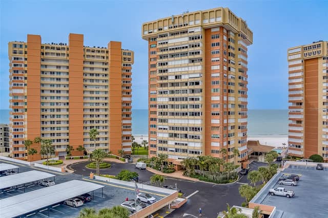 17920 GULF BLVD #1408 photo