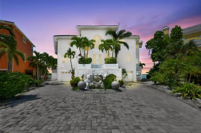 1021 SYMPHONY ISLES BLVD photo