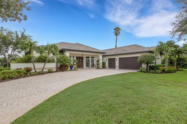 7732 DONALD ROSS RD W photo