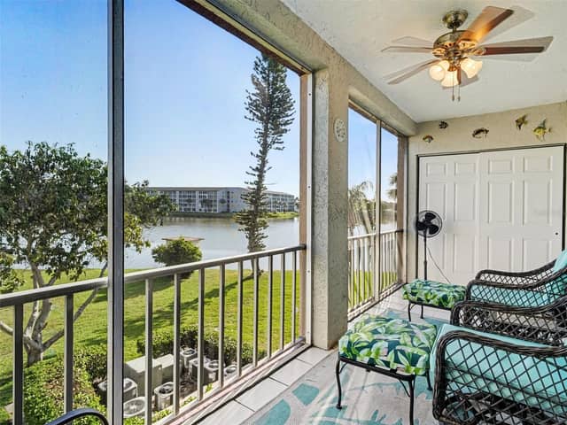 3915 LAKE BAYSHORE DR #306 photo