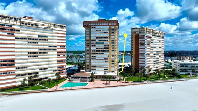 17920 GULF BLVD #102 photo