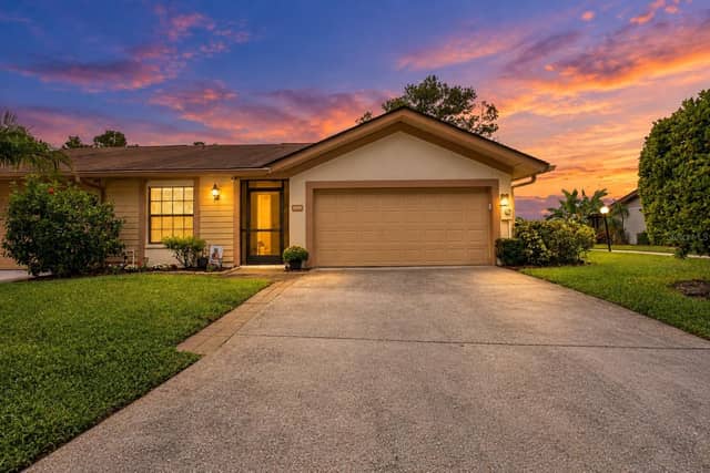 4008 SHORESIDE CIR photo