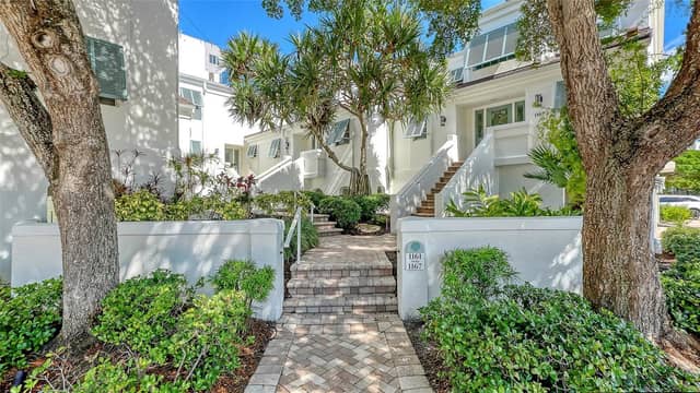 1163 COQUILLE ST #207 photo
