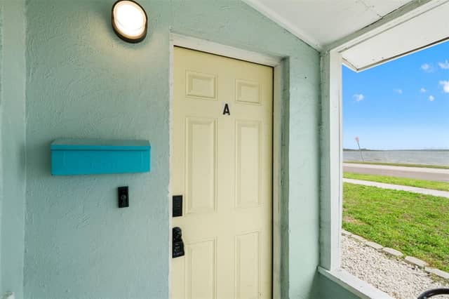 1307 S BERMUDA BLVD photo