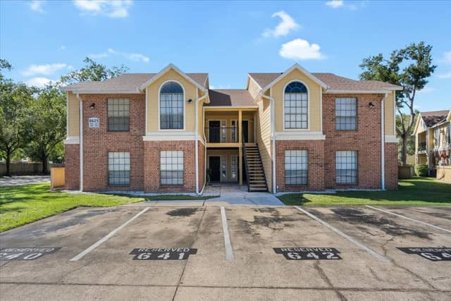 8625 FANCY FINCH DR #102 photo