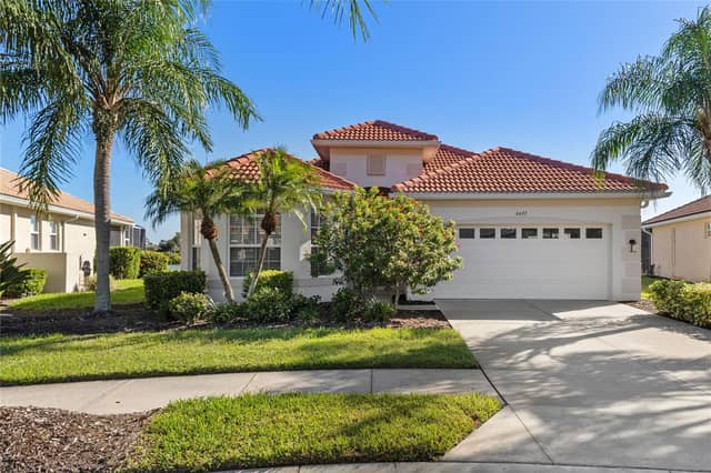 4427 BLUE HERON CIRCLE photo