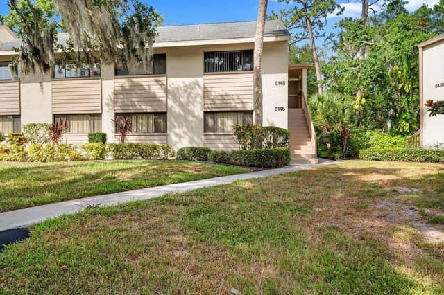 5146 HARPERS CROFT #13 photo