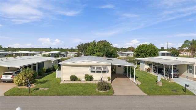 110 MARTINIQUE RD photo