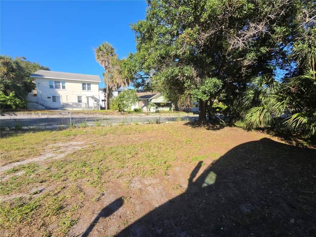 820 PARIS AVE S photo